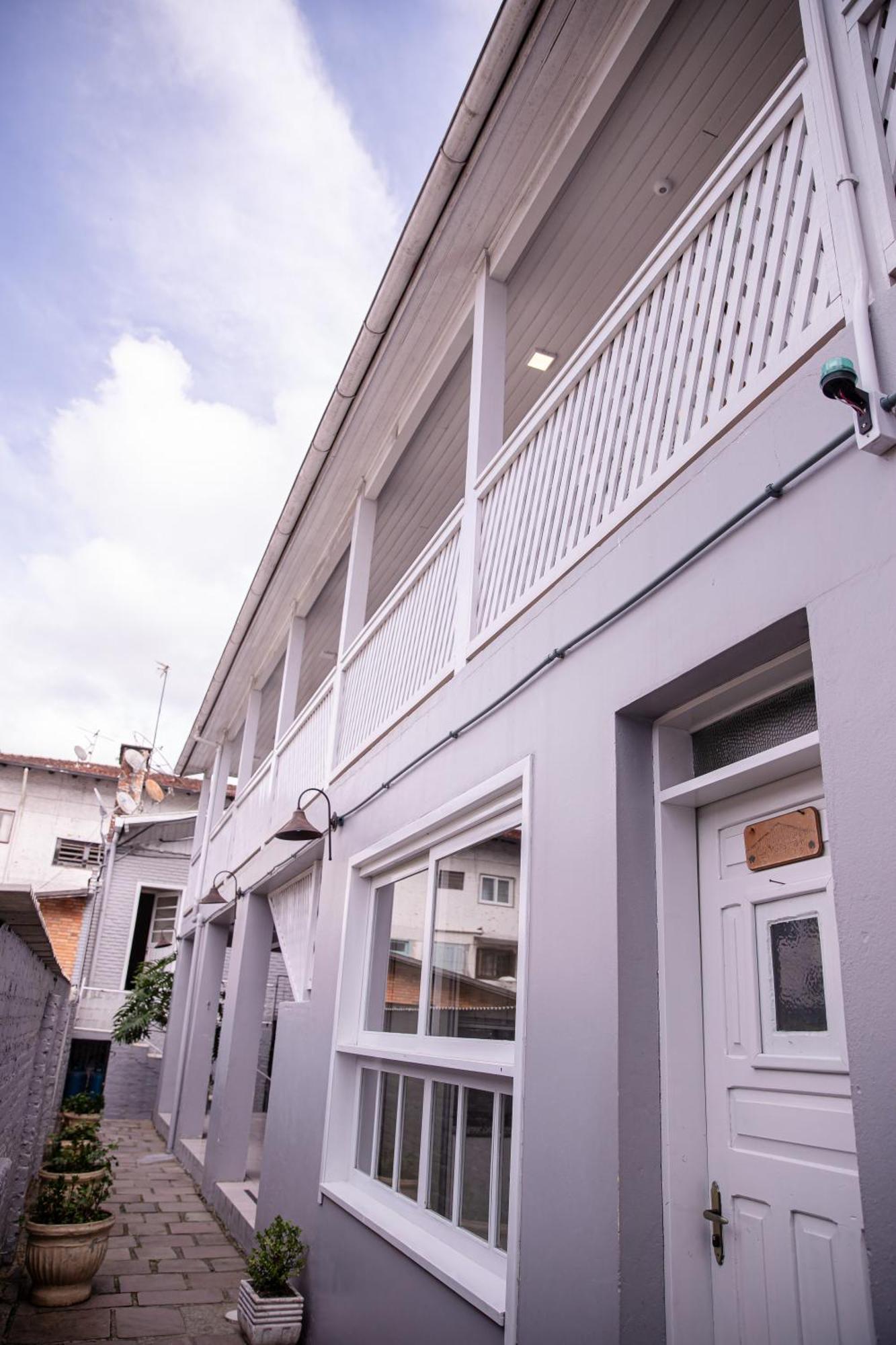 Hospedagem Vila Suiça Centro Gramado Exterior foto